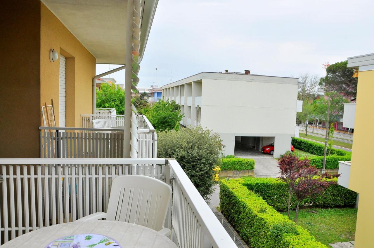 Condominio Fenice Бибионе Экстерьер фото
