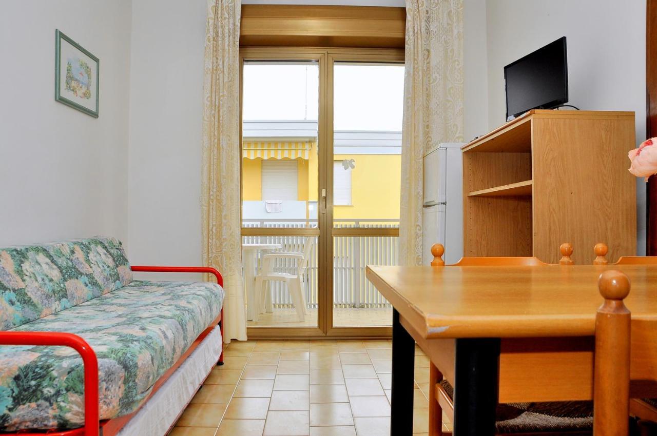 Condominio Fenice Бибионе Экстерьер фото